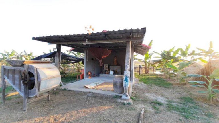 วันเกิดหลอน ใบหน้าปริศนาร่วมเป่าเค้ก มีแต่หัว-ไร้ตัว เชื่อสิ่งลี้ลับ วันเกิดหลอน-ใบหน้าปริศนาร่วมเป่าเค้ก-มีแต่หัว-ไร้ตัว-เชื่อสิ่งลี้ลับ-–-ไทยรัฐ