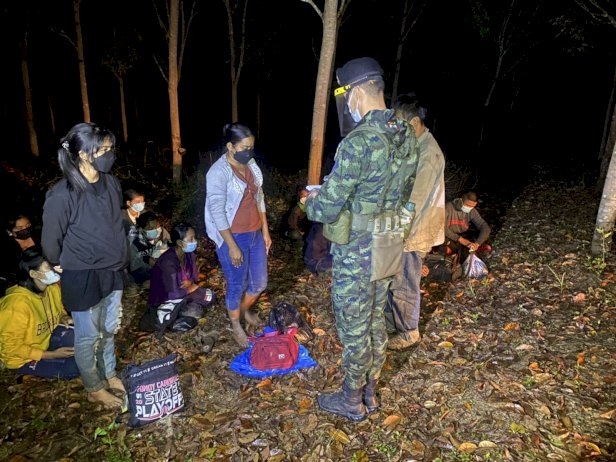 ชายแดนประจวบฯวุ่นหนัก แรงงานพม่า วัว ควายเถื่อน ทะลักข้ามแดนต่อเนื่อง – มติชน ชายแดนประจวบฯวุ่นหนัก-แรงงานพม่า-วัว-ควายเถื่อน-ทะลักข้ามแดนต่อเนื่อง-–-มติชน