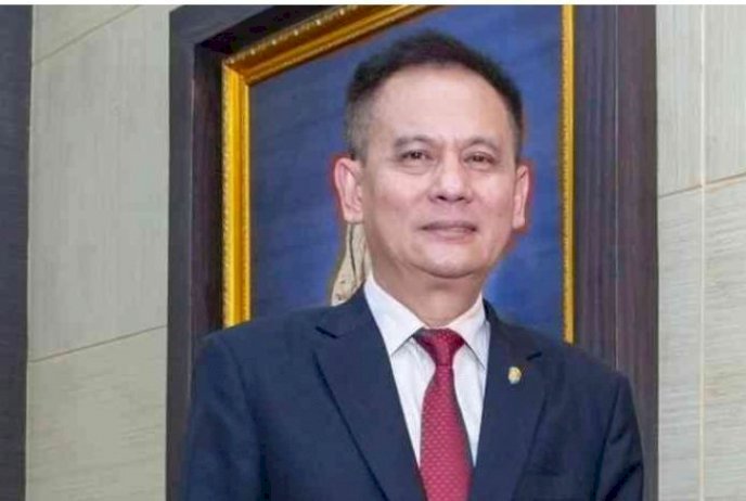 ‘ปริวัฒน์’พ้นหน้าที่รักษาการอธิการบดีม.การกีฬาแห่งชาติ ‘ปริวัฒน์’พ้นหน้าที่รักษาการอธิการบดีม.การกีฬาแห่งชาติ