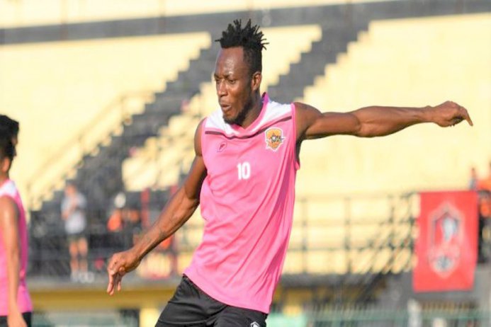 มังกรโล่เงินตกลงซิวบาโบ้เสริมคม มังกรโล่เงินตกลงซิวบาโบ้เสริมคม