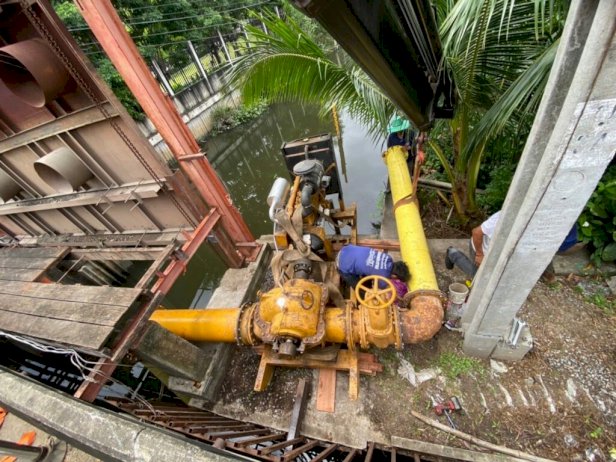 กรมชลประทานลุยติดตั้งเครื่องสูบน้ำ ช่วยระบายน้ำท่วมขังทั่วประเทศ กรมชลประทานลุยติดตั้งเครื่องสูบน้ำ-ช่วยระบายน้ำท่วมขังทั่วประเทศ